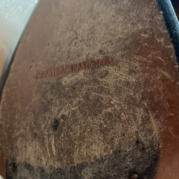 Gorgeous purple heeled boots, color is like a rich eggplant, 3 1/2 “ heels - Picture 6 of 6